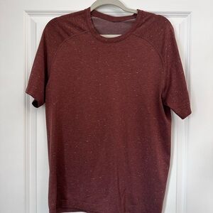 Lululemon Men's Red Athletic T-Shirt